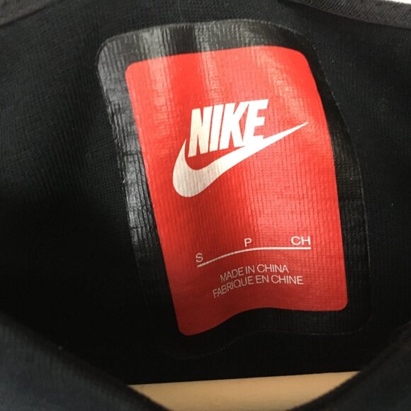 Nike Sweatshirt S Solid Black Kangaroo Pocket Crewneck Raglan Pullover Adult - Picture 6 of 12